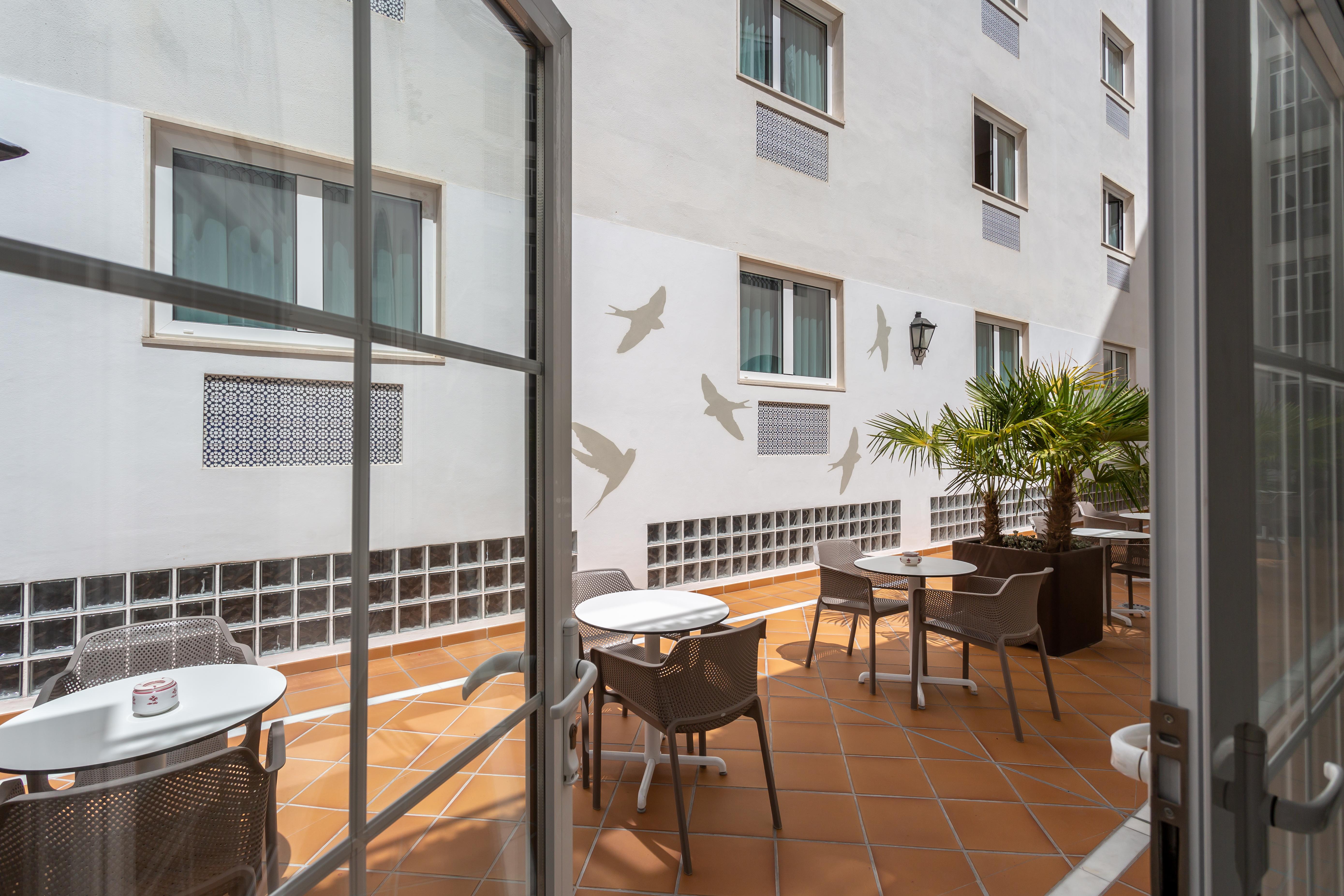 Monte Triana Hotel