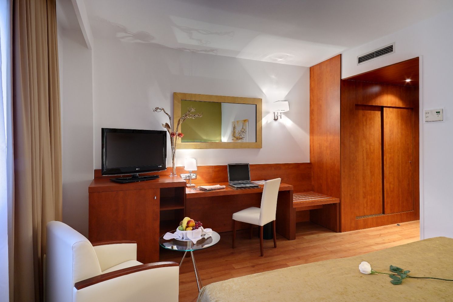 Monte Triana Hotel Sevilla